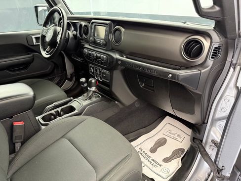 Used 2018 Jeep Wrangler Unlimited Sport S image 62