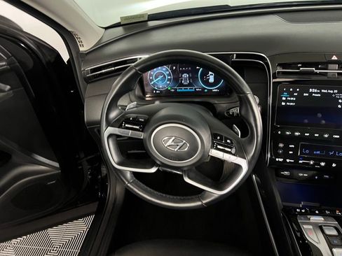 Used 2023 Hyundai Tucson Limited image 25
