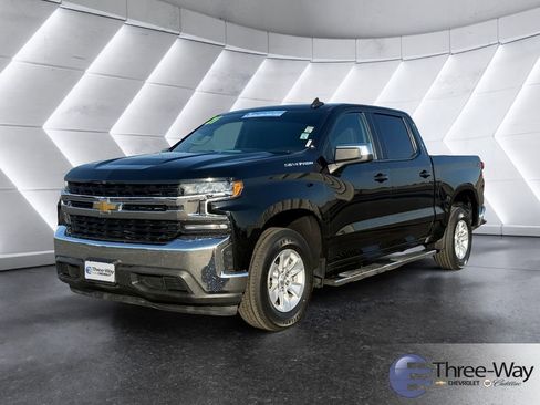 Used 2021 Chevrolet Silverado 1500 LT image 1