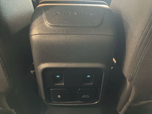 Used 2022 Ford Bronco Outer Banks image 27