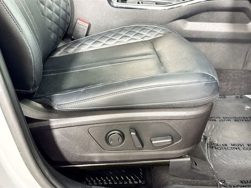 Used 2022 Kia Sorento SX FWD image 39