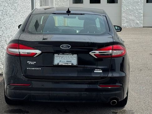 Used 2019 Ford Fusion SEL FWD image 4