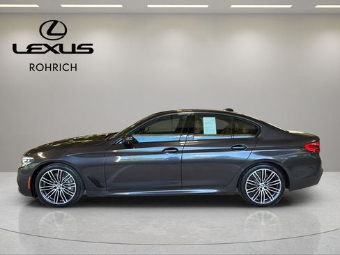 Used 2019 BMW 540i xDrive w/ M Sport Package AWD/4WD image 9
