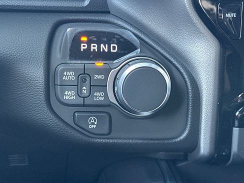 New 2026 RAM 1500 4x4 Crew Cab image 20