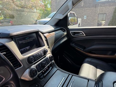 Used 2020 GMC Yukon Denali image 10