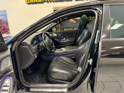 Used 2017 Mercedes-Benz S 550 4MATIC Sedan image 15