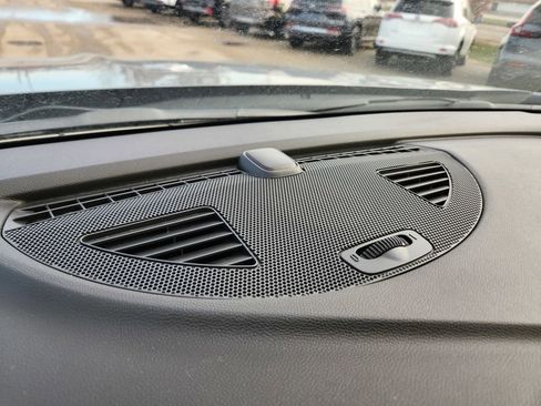 Used 2023 Buick Envision Essence w/ Sport Touring Package image 7