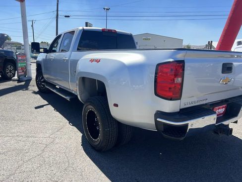 Used 2018 Chevrolet Silverado 3500 LT w/ LT Convenience Package AWD/4WD image 8