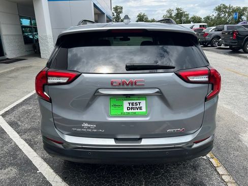 Used 2024 GMC Terrain AT4 w/ Infotainment Package II AWD/4WD image 6