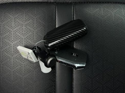 Used 2021 Kia Sorento EX w/ Panoramic Sunroof Package image 38