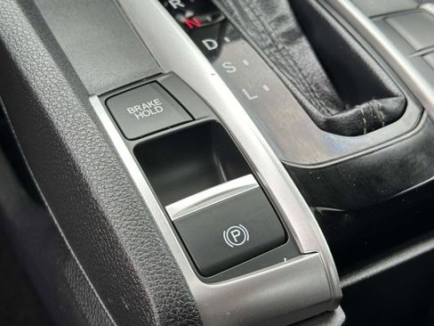 Certified 2018 Honda Civic EX image 29