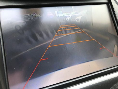 Used 2014 Chevrolet Impala LT w/ Convenience Package image 28