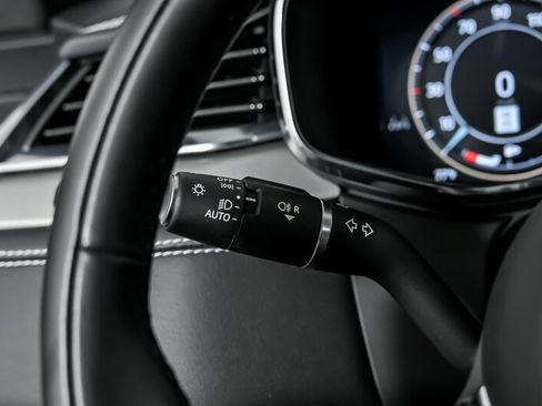 Used 2025 Jaguar F-PACE R-Dynamic S AWD/4WD image 26