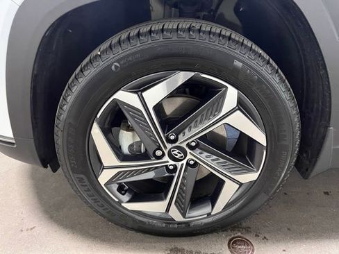 Used 2022 Hyundai Tucson Limited AWD/4WD image 27