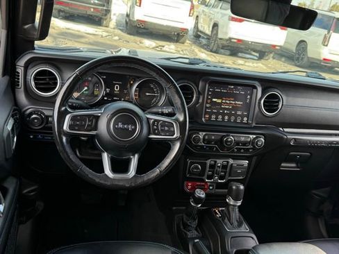 Used 2022 Jeep Wrangler Unlimited Rubicon 4xe w/ Cold Weather Group image 7