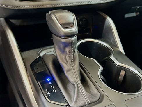 Used 2023 Toyota Highlander XLE image 14