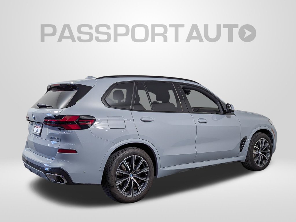 Certified 2024 BMW X5 xDrive40i w/ M Sport Package AWD/4WD image 6