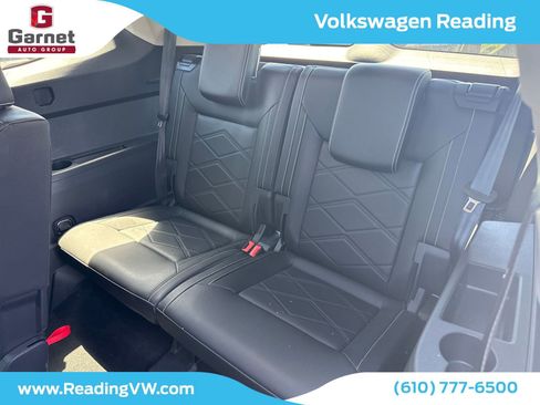 Used 2026 Volkswagen Atlas SE FWD image 14