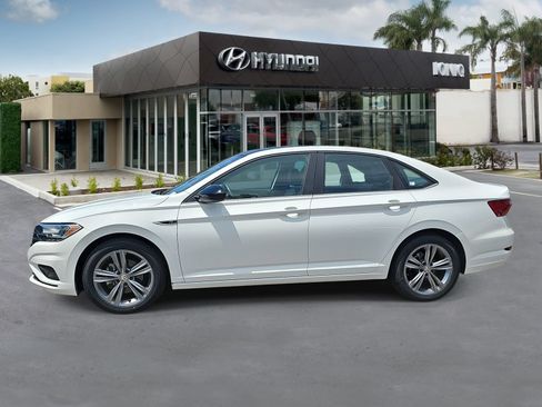 Used 2020 Volkswagen Jetta R-Line FWD image 6