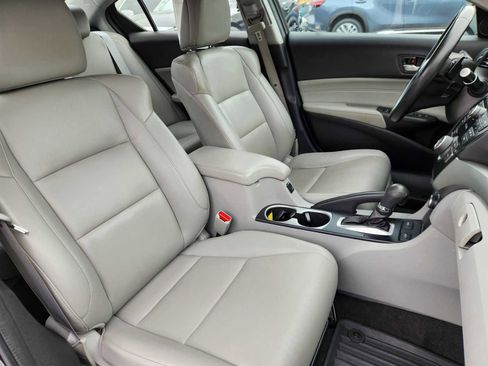 Used 2017 Acura ILX image 14