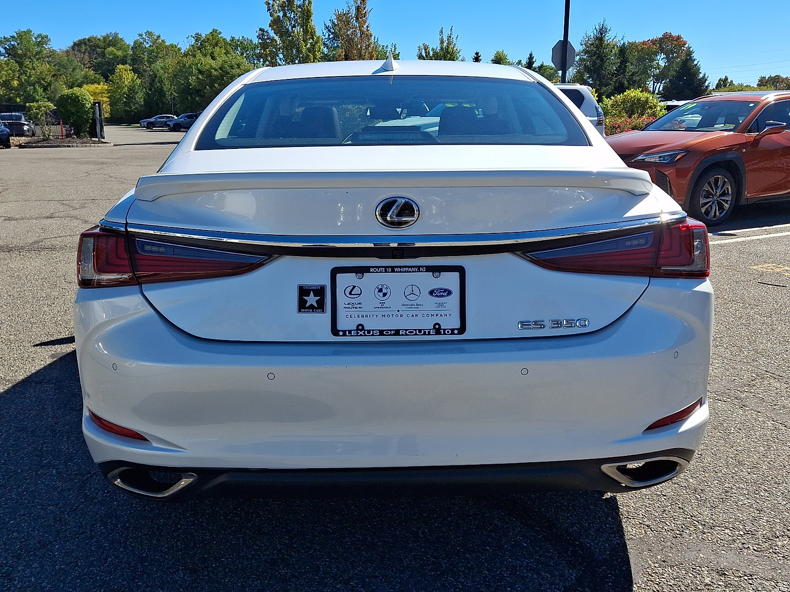 Certified 2023 Lexus ES 350 w/ Premium Package FWD image 5