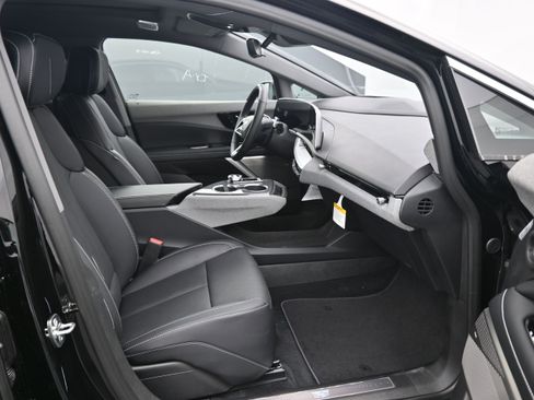New 2026 Cadillac Optiq Luxury 2 AWD/4WD image 13