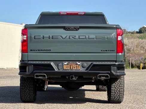 New 2026 Chevrolet Silverado 1500 Custom Trail Boss w/ Dark Appearance Package image 5