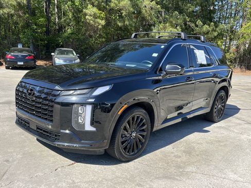 Used 2024 Hyundai Palisade Calligraphy AWD/4WD image 3