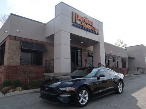 Used 2019 Ford Mustang Coupe image 27