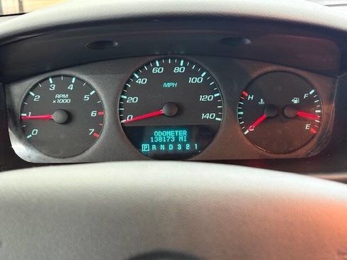 Used 2011 Chevrolet Impala LS image 15