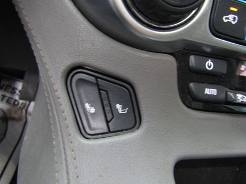 Used 2019 Chevrolet Tahoe LT image 29