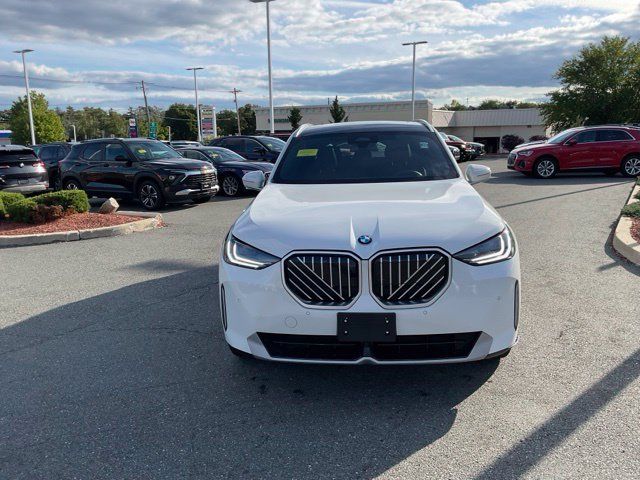 Used 2026 BMW X3 xDrive30i AWD/4WD image 2