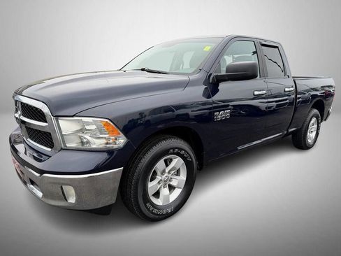 Used 2013 RAM 1500 Classic SLT RWD image 2