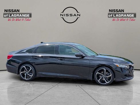 Used 2022 Honda Accord Sport image 7
