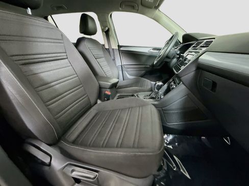 Used 2023 Volkswagen Tiguan S FWD image 29