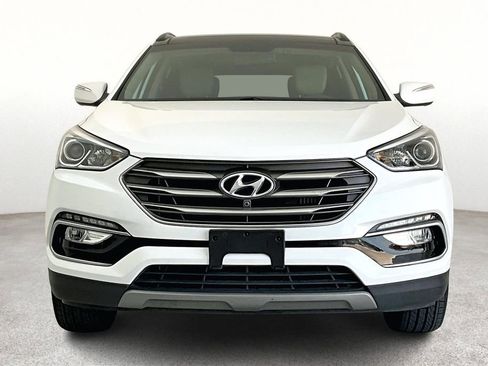 Used 2017 Hyundai Santa Fe Sport image 4