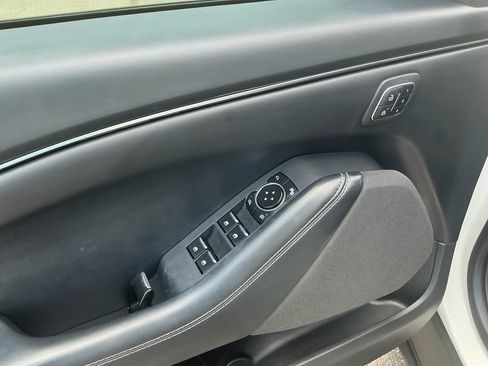 Used 2024 Ford Mustang Mach-E Select w/ Comfort Package Lite RWD image 16