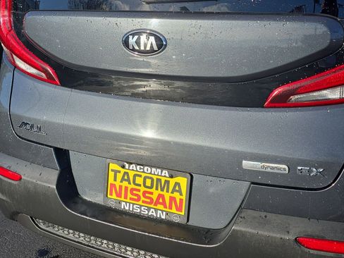 Used 2021 Kia Soul EX image 29