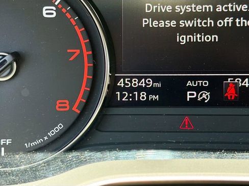 Used 2023 Audi Q5 2.0T Premium w/ Convenience Package AWD/4WD image 40