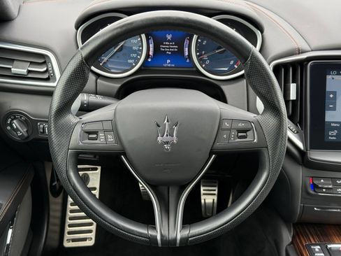 Used 2018 Maserati Ghibli S GranSport Q4 AWD/4WD image 30