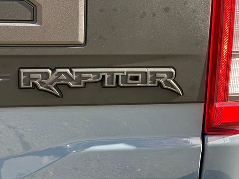 Used 2023 Ford F150 Raptor w/ Raptor Carbon Fiber Package image 38