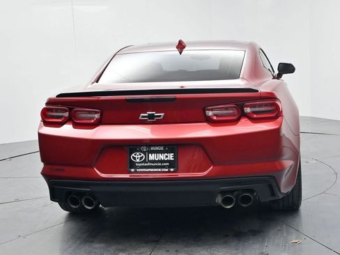 Used 2020 Chevrolet Camaro LT image 7