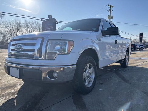 Used 2011 Ford F150 XLT image 1