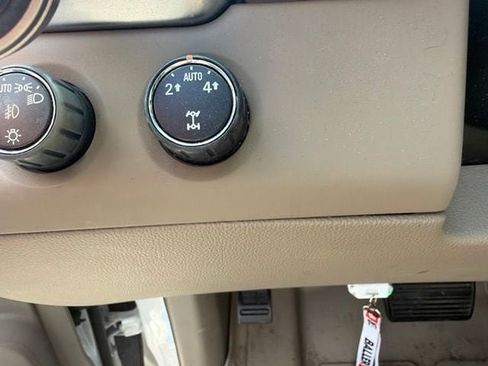 Used 2016 Chevrolet Tahoe LT AWD/4WD image 6