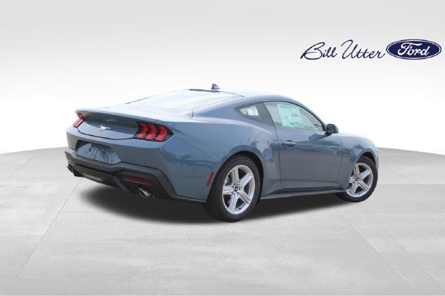 New 2026 Ford Mustang Coupe RWD image 3