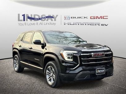 Used 2025 GMC Terrain Elevation