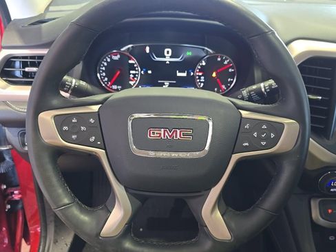 Used 2023 GMC Acadia Denali w/ Denali Ultimate Package AWD/4WD image 7