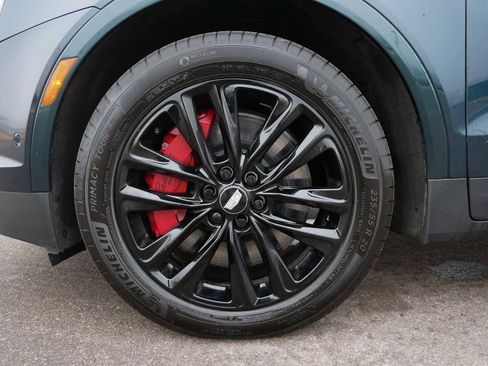 Used 2025 Cadillac XT5 Sportv w/ LPO, Bronce Accent Package AWD/4WD image 13