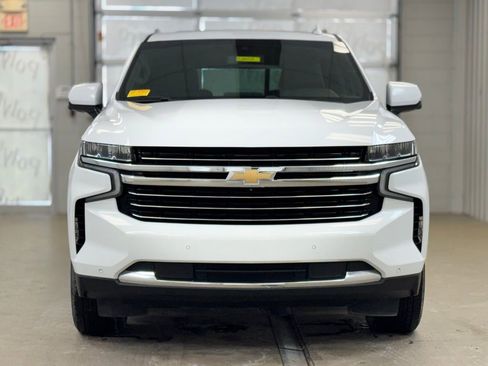 Used 2021 Chevrolet Tahoe LT w/ LT Signature Package AWD/4WD image 2