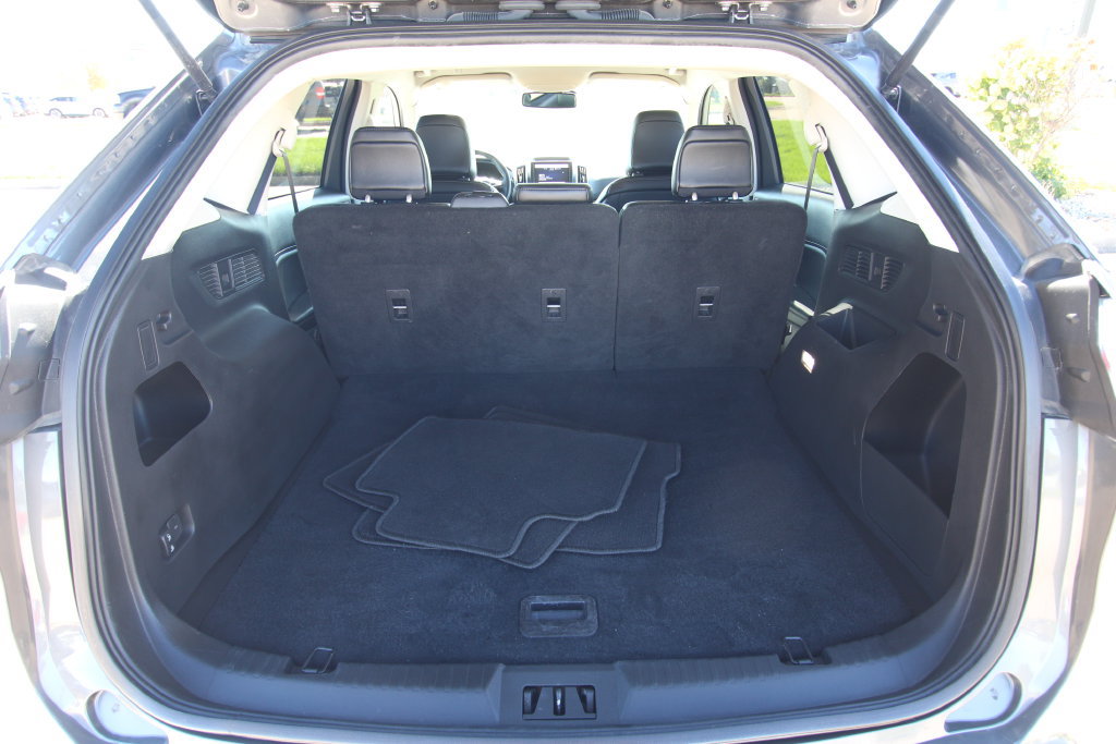Used 2024 Ford Edge SEL AWD/4WD image 14